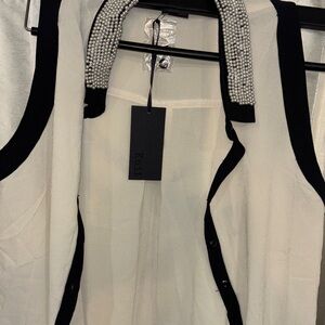 Kaii Black and White Top with Pearl Detail